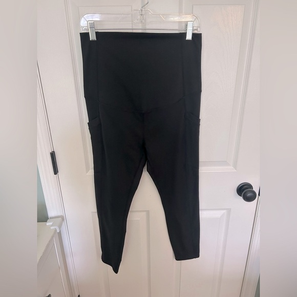 Fabletics PureLuxe High-Waisted Maternity 7/8 Legging size Medium - Picture 6 of 9